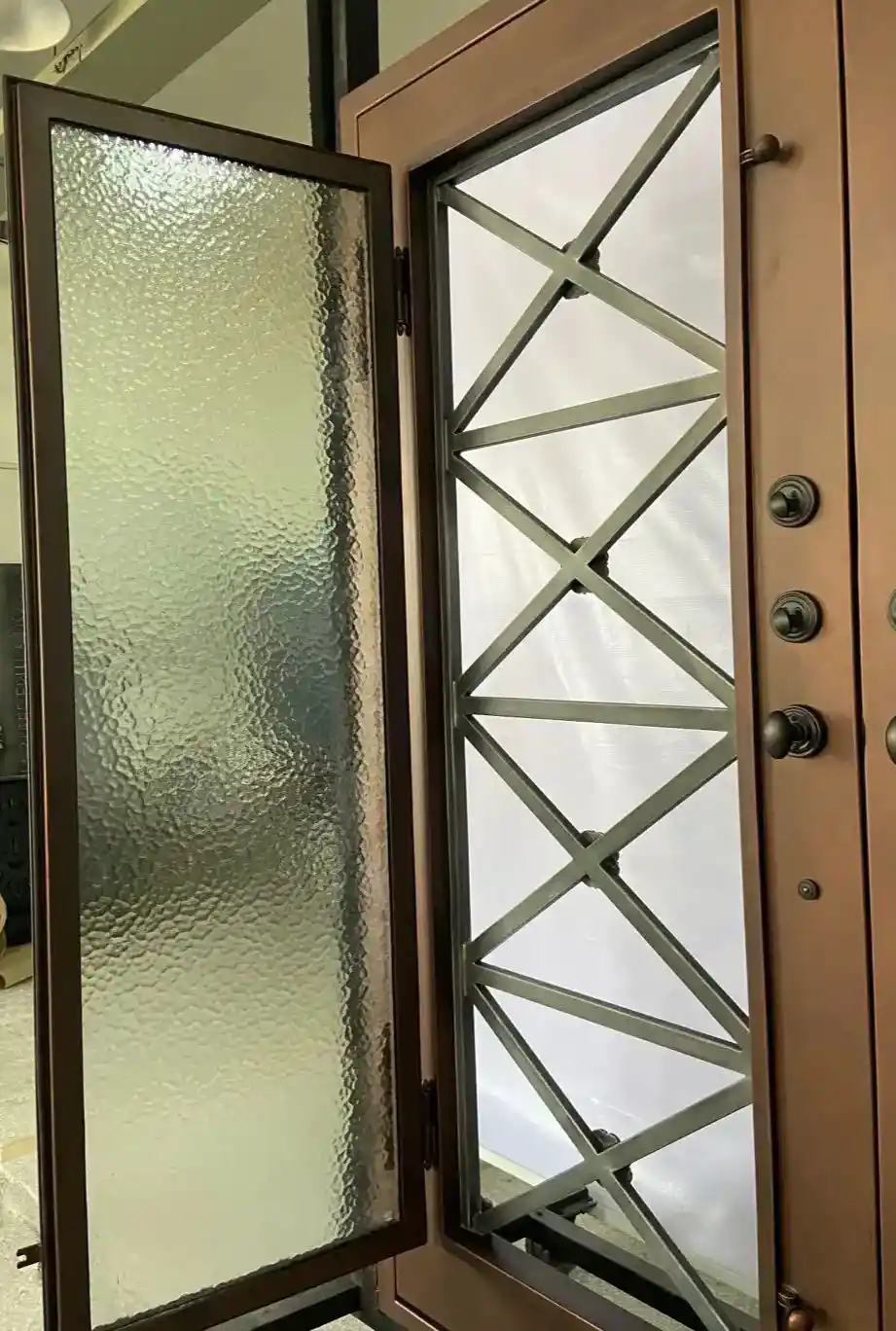 Operable Glass